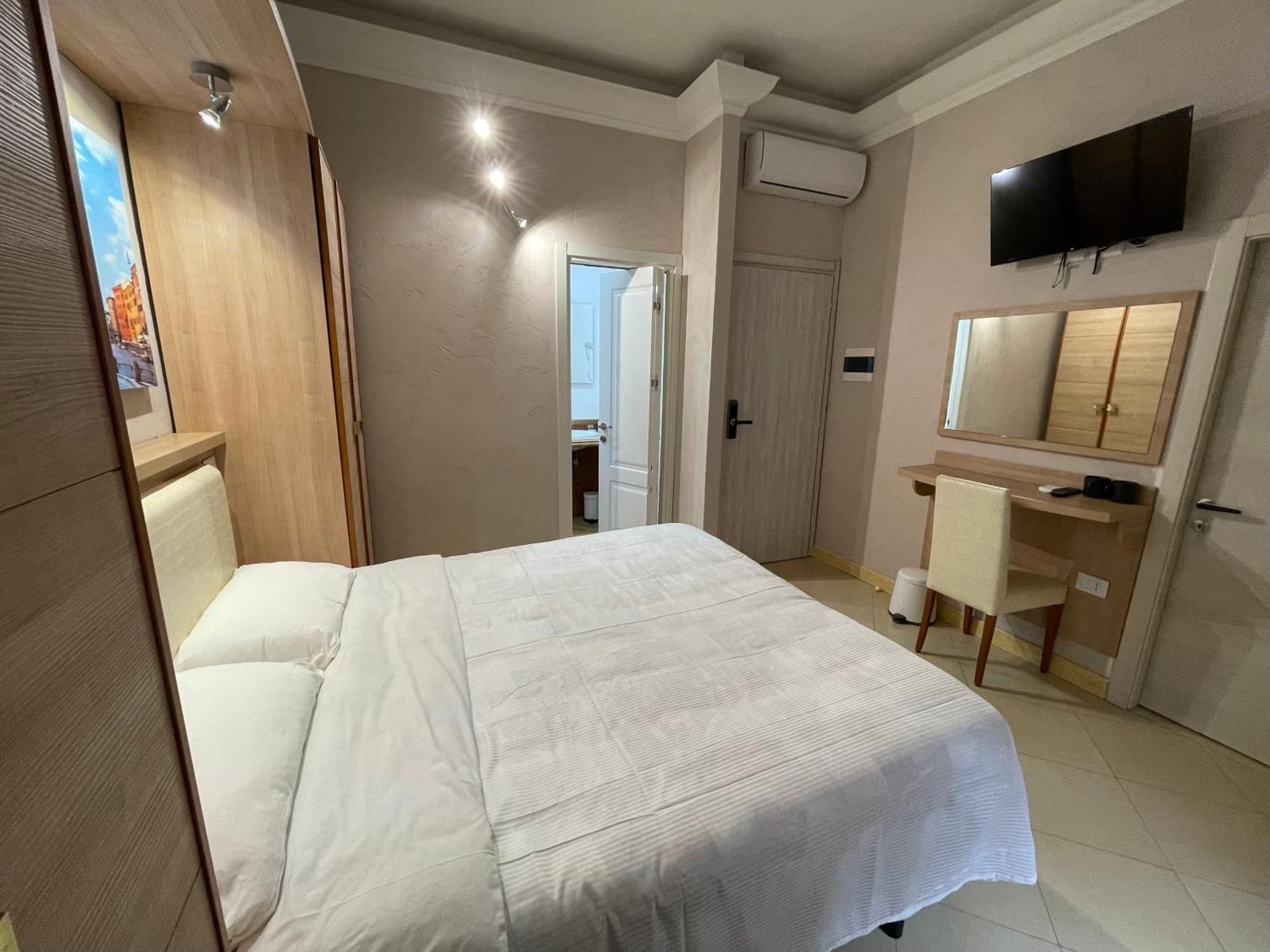Spqr Suite Guest House Рим Экстерьер фото